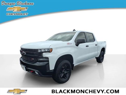 Used 2022 Chevrolet Silverado 1500 LT Trail Boss w/ Convenience Package II image 7
