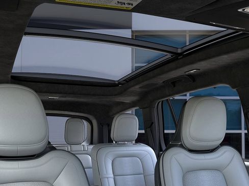 New 2026 Lincoln Aviator Black Label w/ Jet Appearance Package AWD/4WD image 22