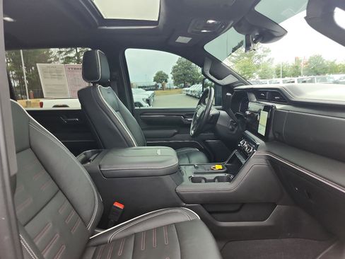 Certified 2024 GMC Sierra 2500 AT4X image 8