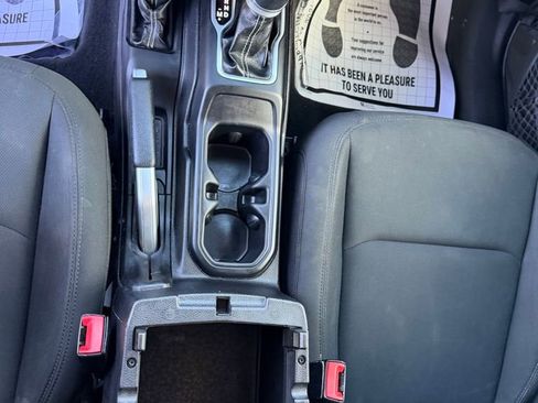 Used 2018 Jeep Wrangler Unlimited Sahara image 26