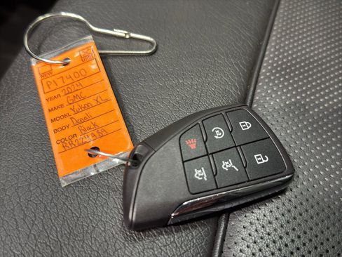 Used 2024 GMC Yukon XL Denali w/ Advanced Technology Package image 48