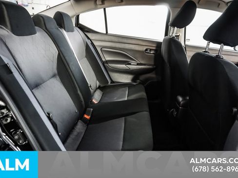 Used 2025 Nissan Versa SV FWD image 20