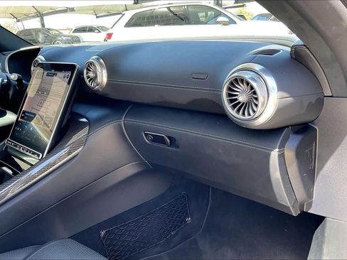 Used 2025 Mercedes-Benz AMG GT 63 image 18