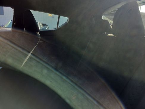 Used 2019 Toyota C-HR LE image 11