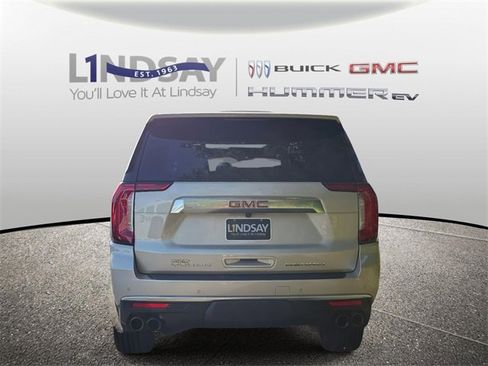 Certified 2022 GMC Yukon XL Denali w/ Max Trailering Package image 3