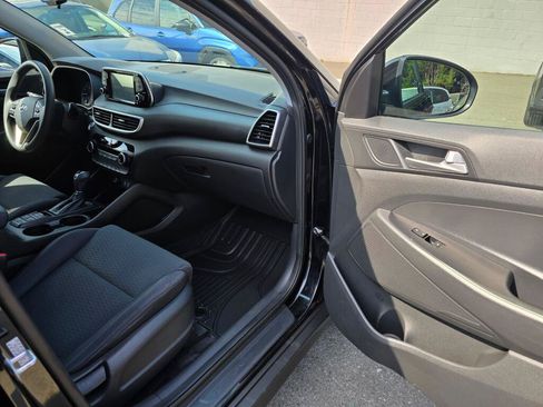 Used 2019 Hyundai Tucson Value AWD/4WD image 10