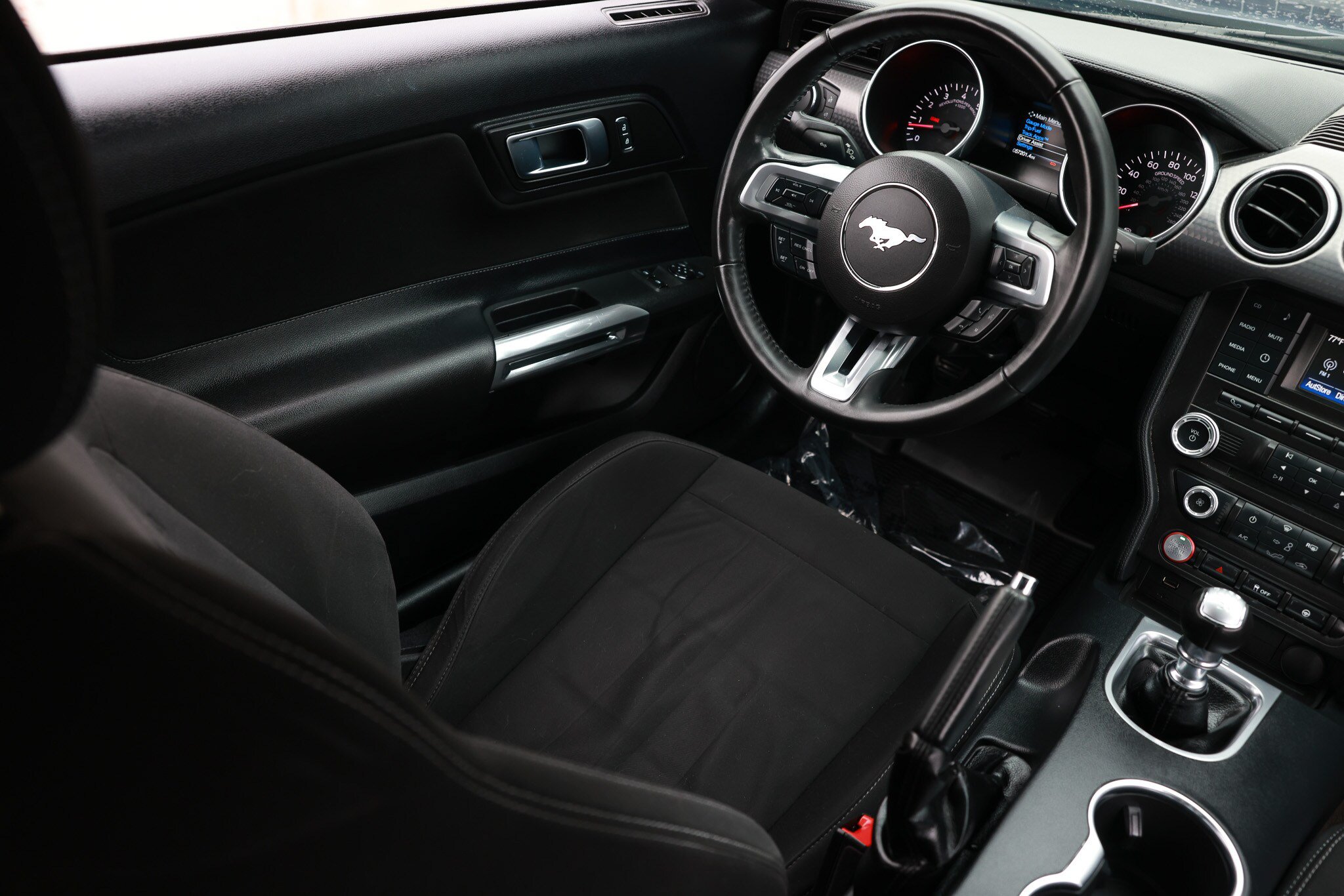 Used 2018 Ford Mustang GT w/ GT Performance Package RWD image 25