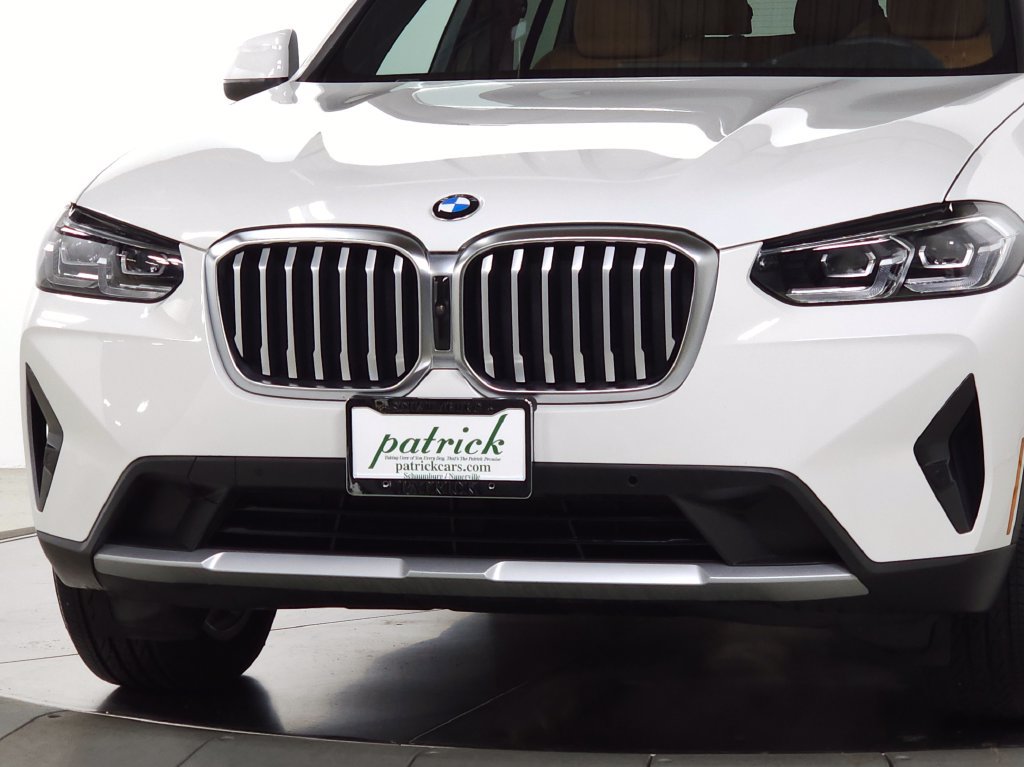Used 2024 BMW X3 xDrive30i w/ Convenience Package AWD/4WD image 3