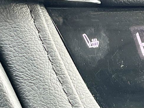 Used 2019 Cadillac XT5 Luxury image 20