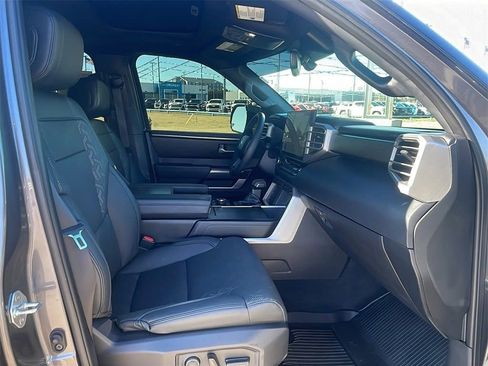 Used 2025 Toyota Sequoia SR5 image 12