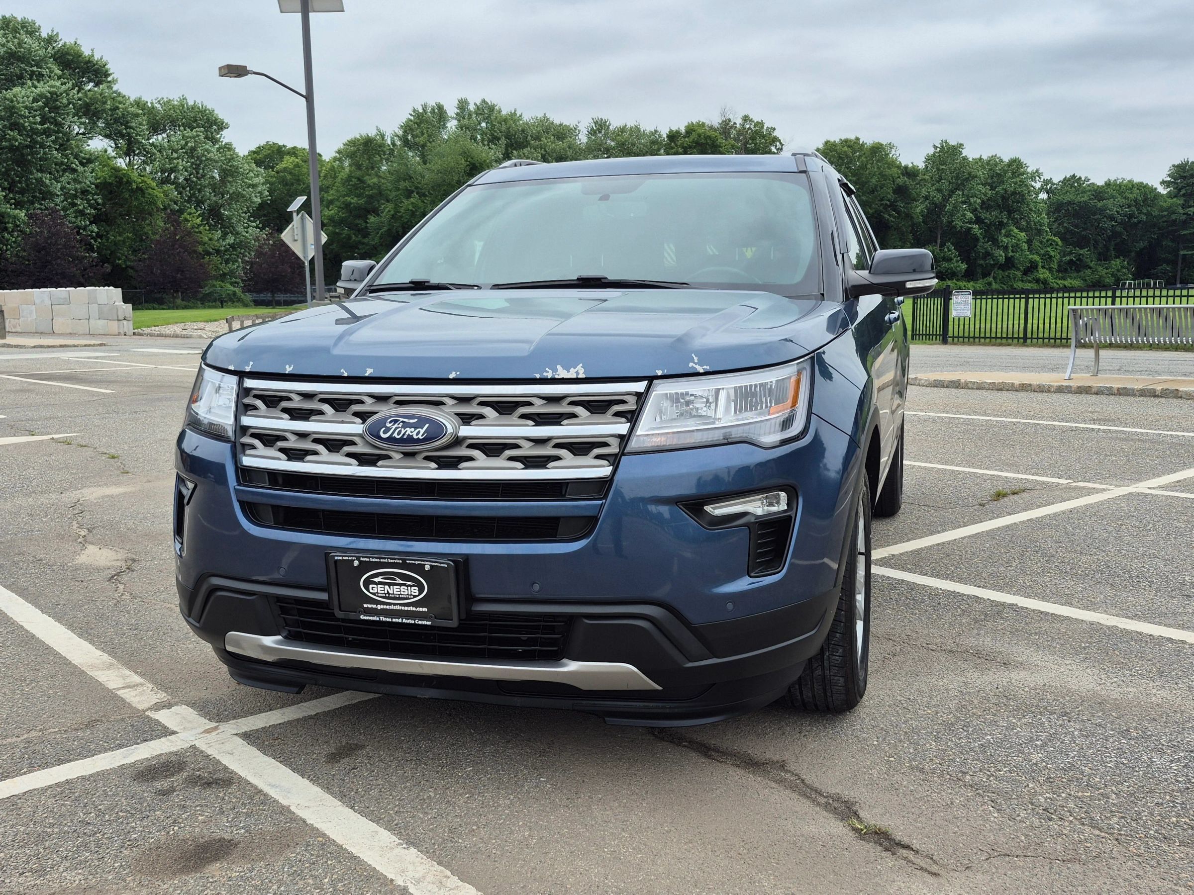 Used 2018 Ford Explorer XLT w/ Equipment Group 202A AWD/4WD image 1