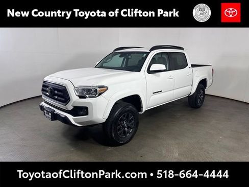 Used 2023 Toyota Tacoma SR5 AWD/4WD image 7