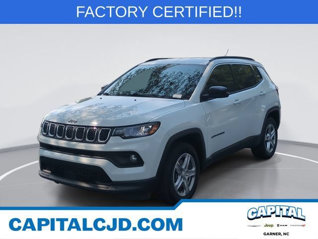 Certified 2024 Jeep Compass Latitude AWD/4WD image 1