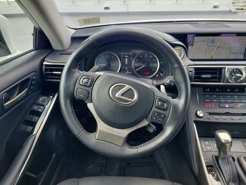 Used 2019 Lexus IS 300 w/ Navigation Package RWD image 15