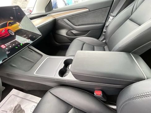 Used 2023 Tesla Model 3 Standard Range RWD image 14