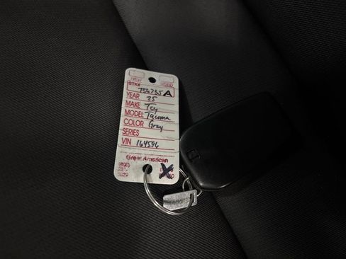 Certified 2025 Toyota Tacoma SR5 image 32