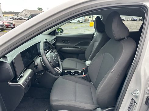 Certified 2024 Hyundai Kona SEL w/ Convenience Package AWD/4WD image 9