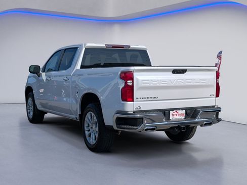Used 2022 Chevrolet Silverado 1500 LTZ AWD/4WD image 7