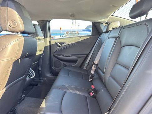 Used 2024 Chevrolet Malibu LT image 9