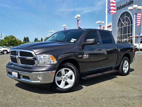 Certified 2022 RAM 1500 Tradesman w/ Tradesman SXT Package RWD image 3