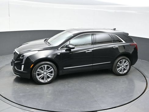 Certified 2024 Cadillac XT5 Premium Luxury AWD/4WD image 29