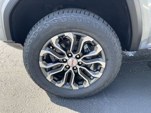 New 2026 GMC Canyon Denali AWD/4WD image 34