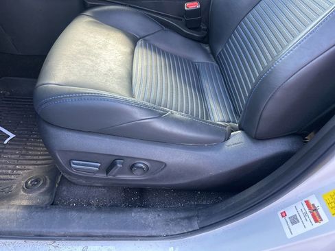Used 2023 Toyota RAV4 XSE AWD/4WD image 21