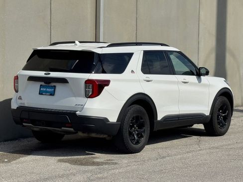 Used 2022 Ford Explorer Timberline w/ Timberline Technology Package AWD/4WD image 27