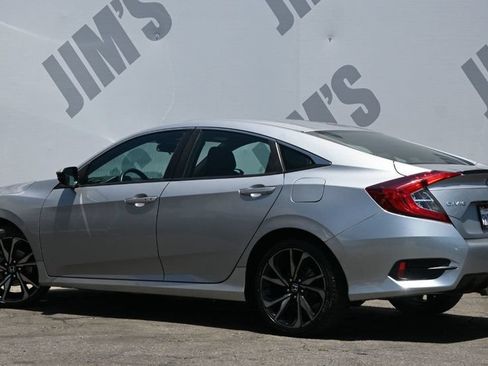 Used 2019 Honda Civic Sport image 7