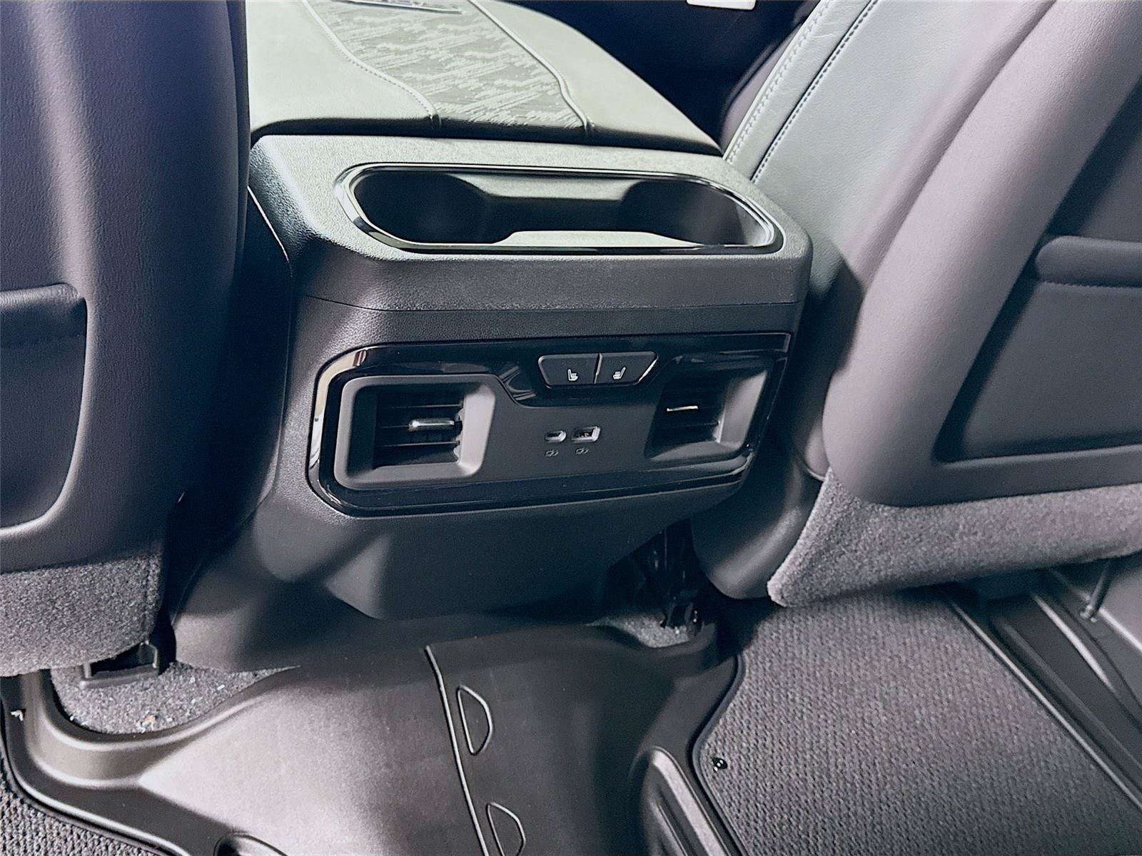 New 2026 GMC Sierra 2500 AT4X AWD/4WD image 20