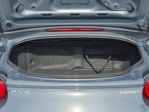 Used 2020 MAZDA MX-5 Miata Grand Touring RWD image 6