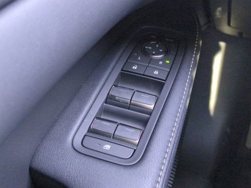 New 2026 Lexus RX 450h AWD image 24