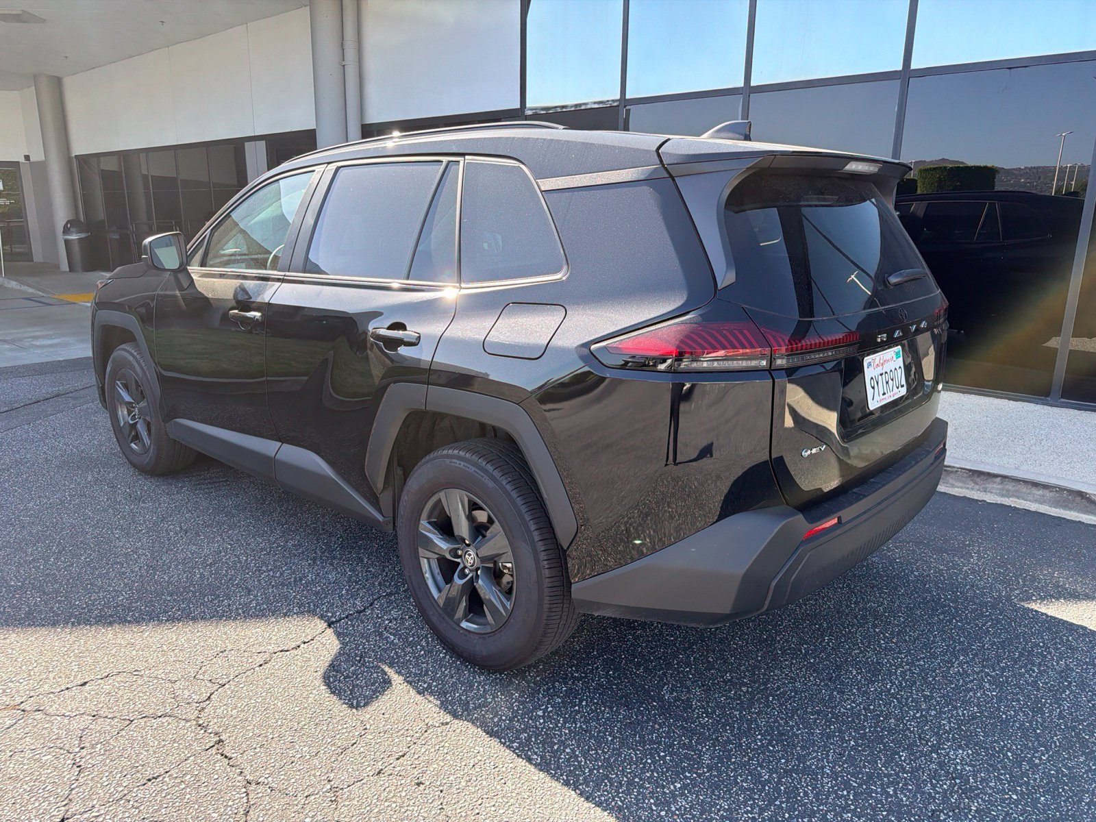 Used 2026 Toyota RAV4 LE FWD image 4