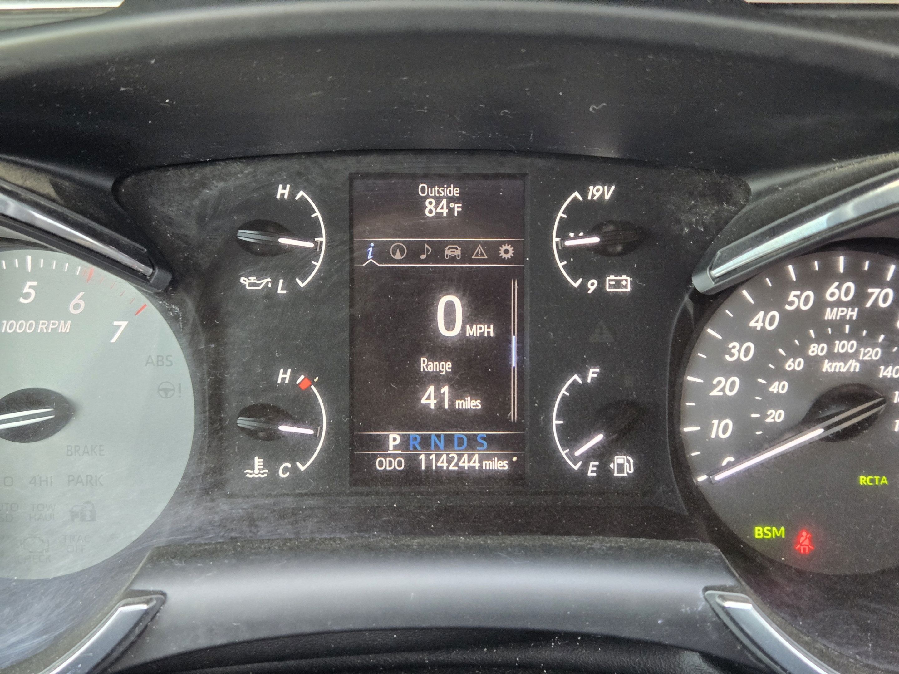 Used 2020 Toyota Sequoia Limited w/ Safety & Convenience Package AWD/4WD image 11