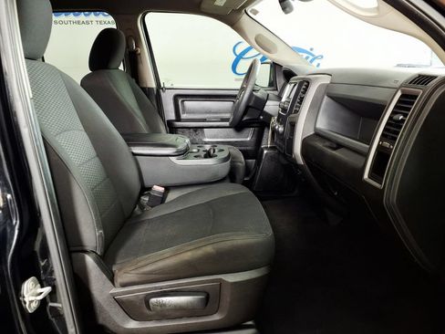 Used 2019 RAM 1500 Tradesman w/ Chrome Plus Package RWD image 13