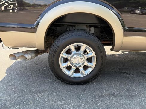Used 2013 Ford F350 Lariat AWD/4WD image 18