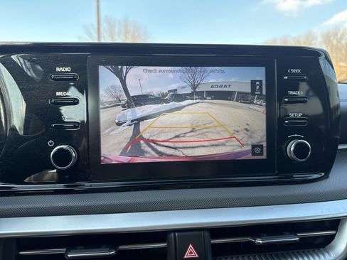 Used 2021 Kia K5 LXS image 17