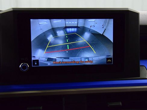 Used 2025 Toyota Tacoma TRD Sport image 26