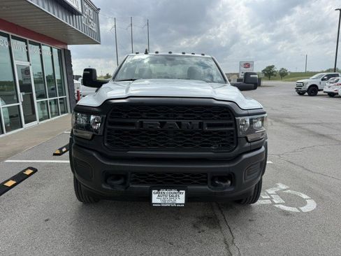 Used 2024 RAM 4500 Tradesman RWD image 10