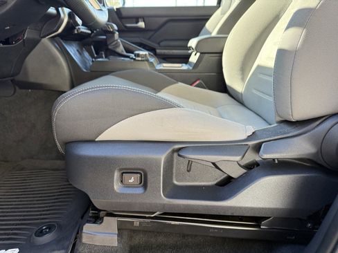 Certified 2024 Toyota Tacoma TRD Off-Road image 14