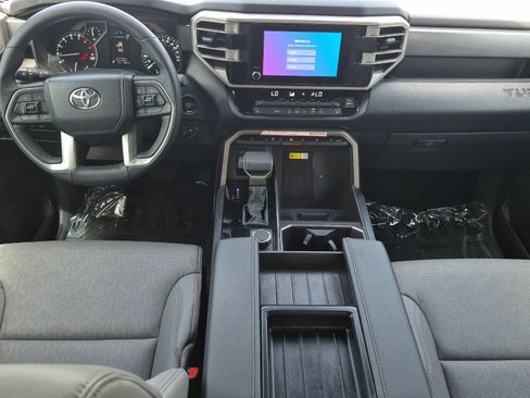 Used 2025 Toyota Tundra SR5 w/ SR5 Premium Package RWD image 12