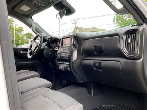 Used 2023 Chevrolet Silverado 1500 Custom AWD/4WD image 14