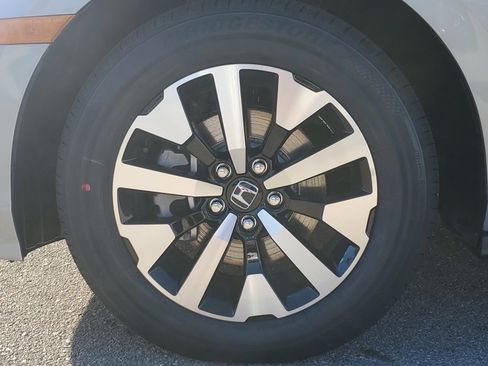 New 2026 Honda Odyssey EX-L image 10