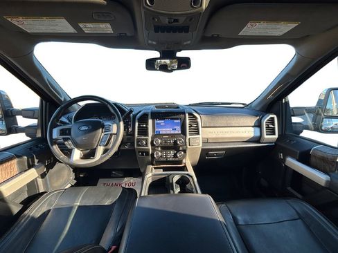 Used 2019 Ford F250 Lariat w/ Lariat Ultimate Package image 23