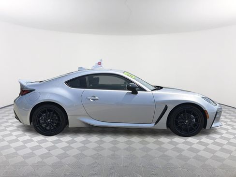 Certified 2023 Toyota GR86 Premium w/ ALL Weather Mat Package (TMS) RWD image 18