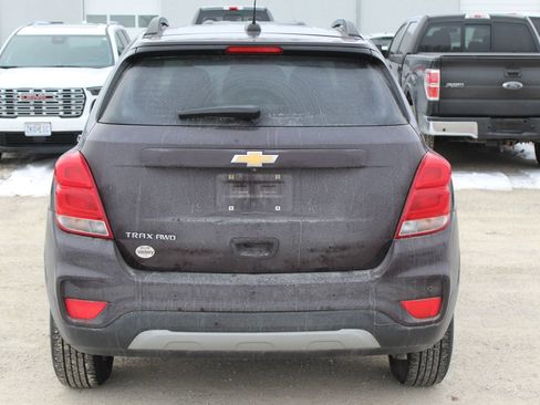 Used 2021 Chevrolet Trax LT w/ Driver Confidence Package image 5