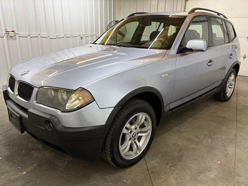 Used 2004 BMW X3 3.0i image 3