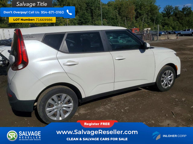 Used 2020 Kia Soul LX FWD image 4