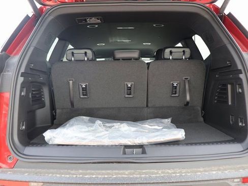 New 2026 GMC Acadia AT4 w/ Super Cruise Package AWD/4WD image 15