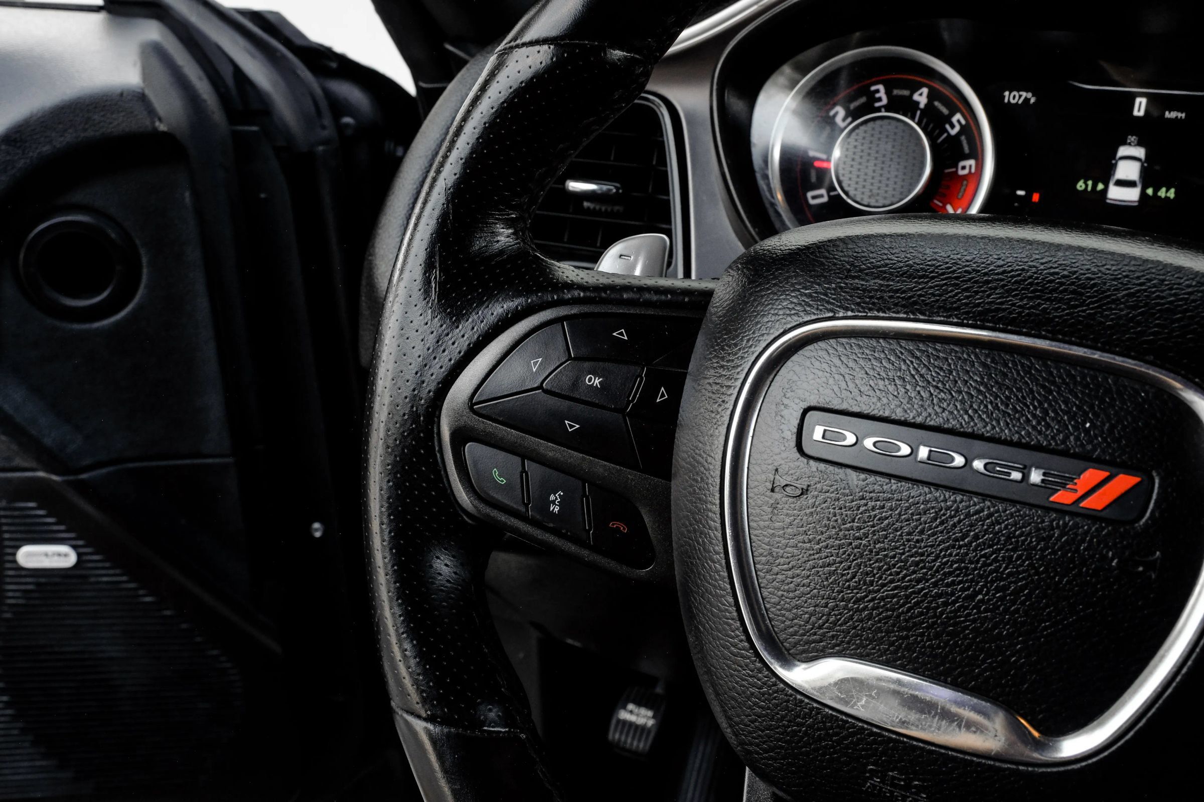 Used 2019 Dodge Challenger R/T RWD image 23